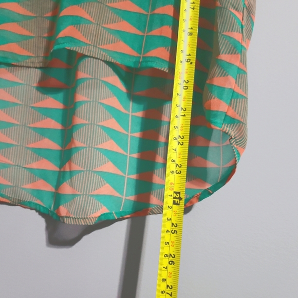 Chloe K geometric print sheer top XS - Picture 2 of 6